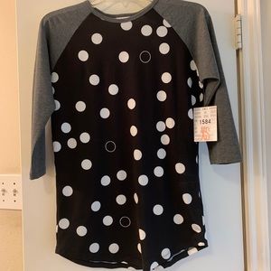 LuLaRoe Randy - baseball style tee